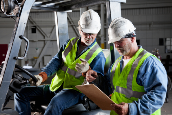 Can Your Business Benefit from a Forklift or Pallet Jack?