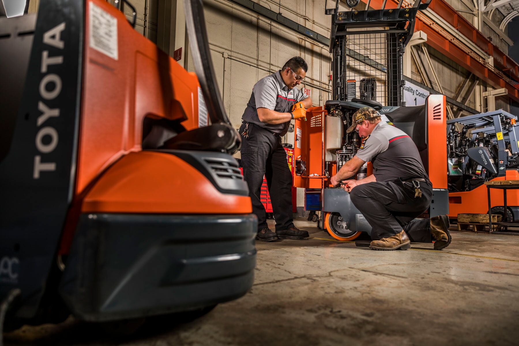 Does Your Forklift Equipment Need Servicing?